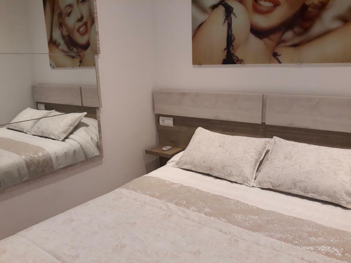 Appartamento Marilyn Roses Esterno foto